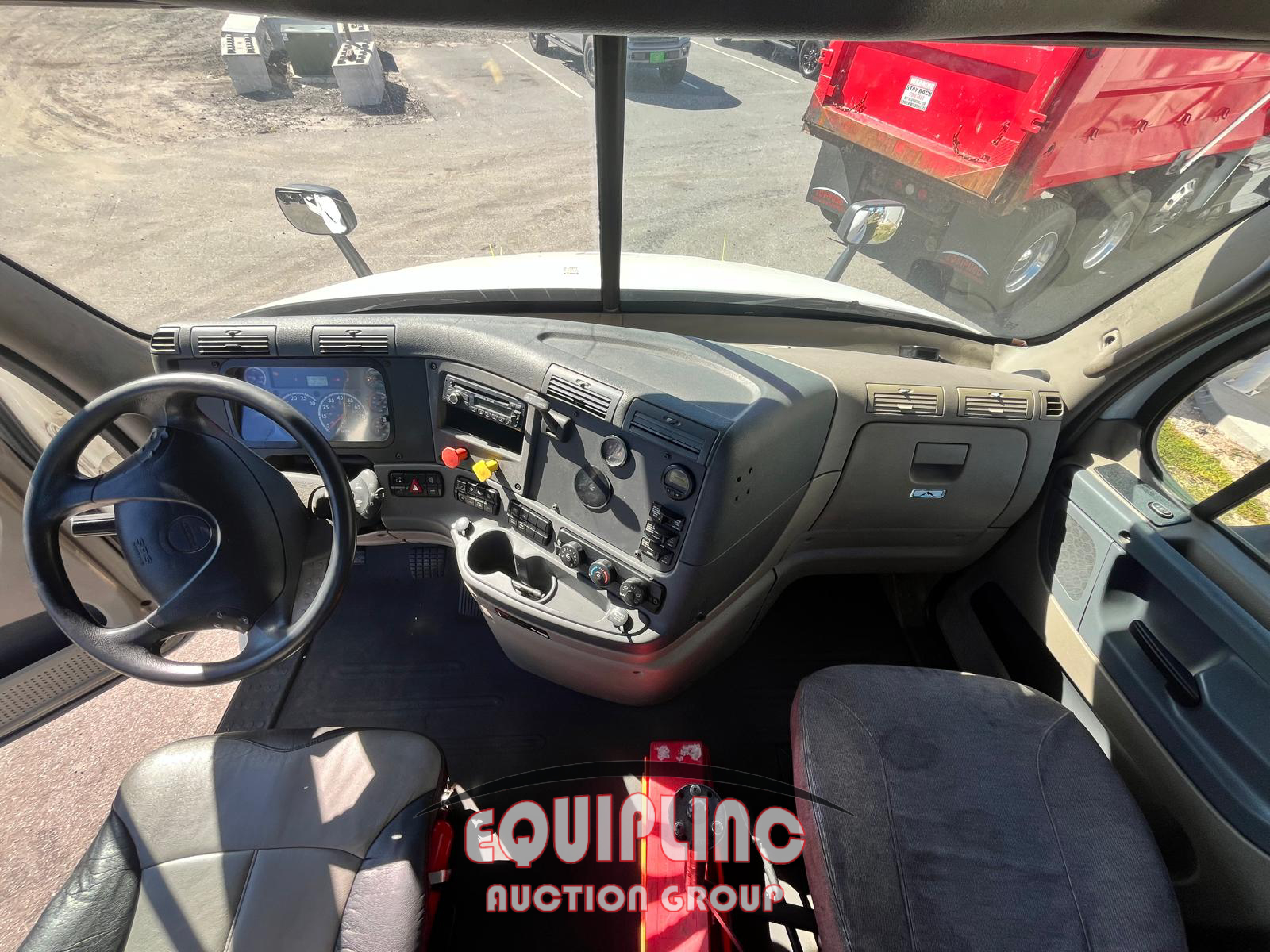 2016 Freightliner CASCADIA