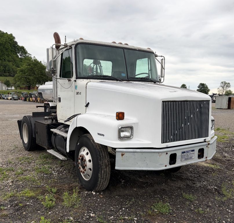 1999 Volvo Single Axle Tractor, NON RUNNING