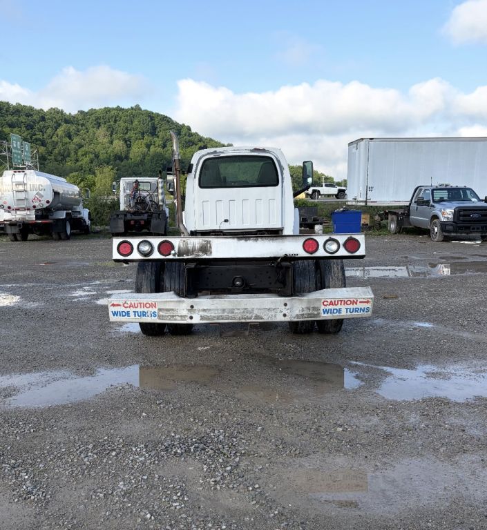 2009 GMC C7500