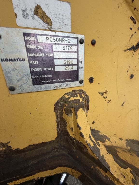 Komatsu PC50MR-2