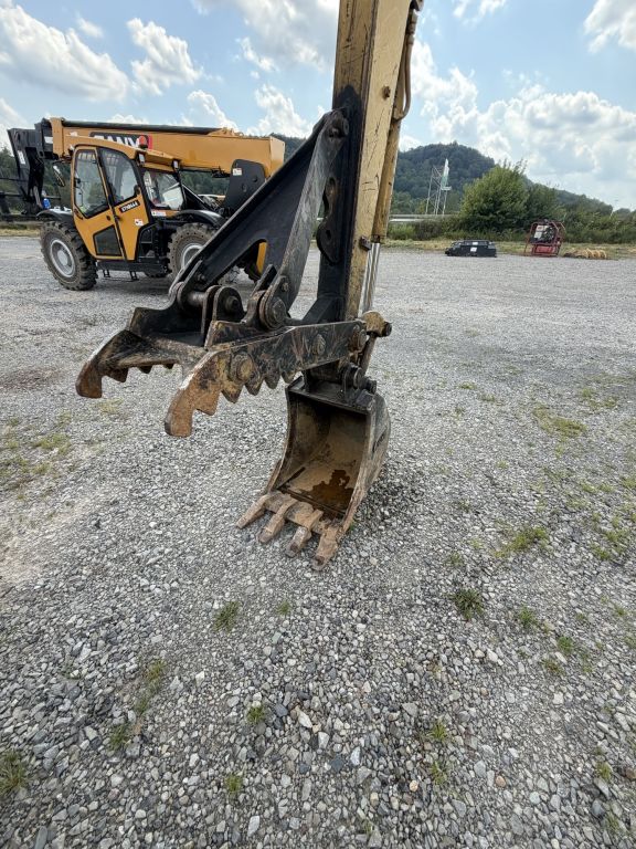 Komatsu PC50MR-2