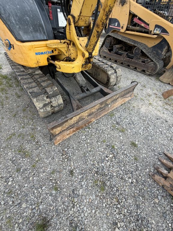 Komatsu PC50MR-2