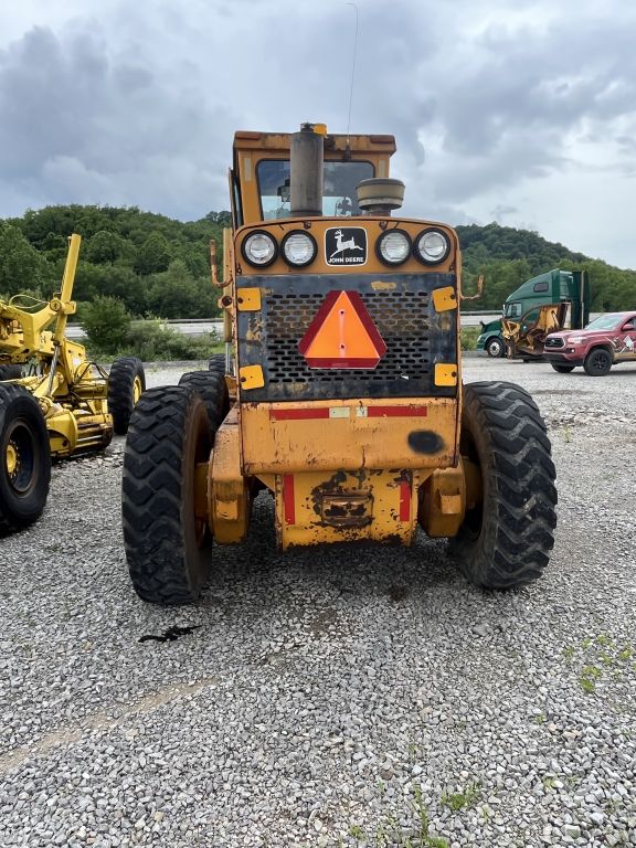John Deere 772A