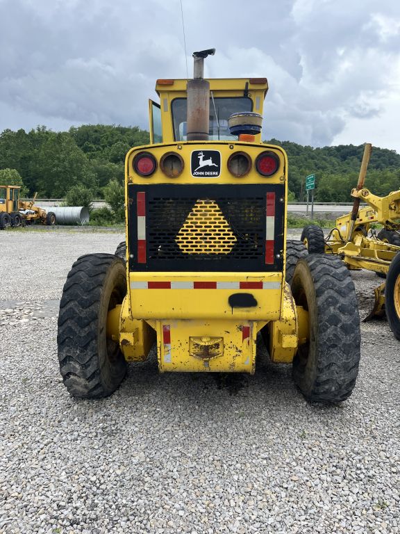 John Deere 772A