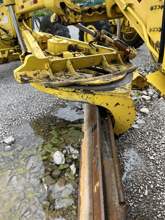 John Deere 772A