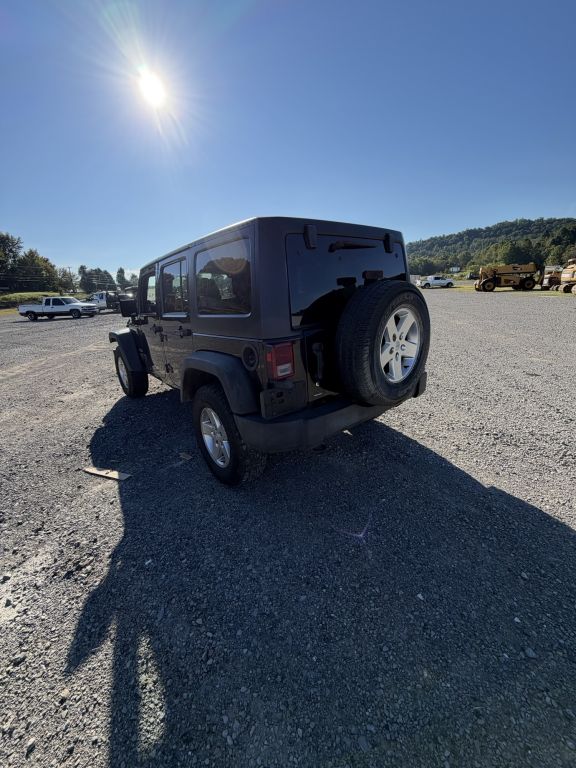 2013 Jeep WRANGLER