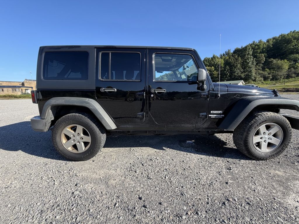 2013 Jeep WRANGLER