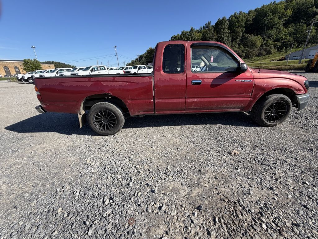 2001 Toyota TACOMA