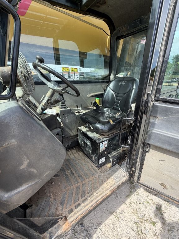 Caterpillar TL1255C