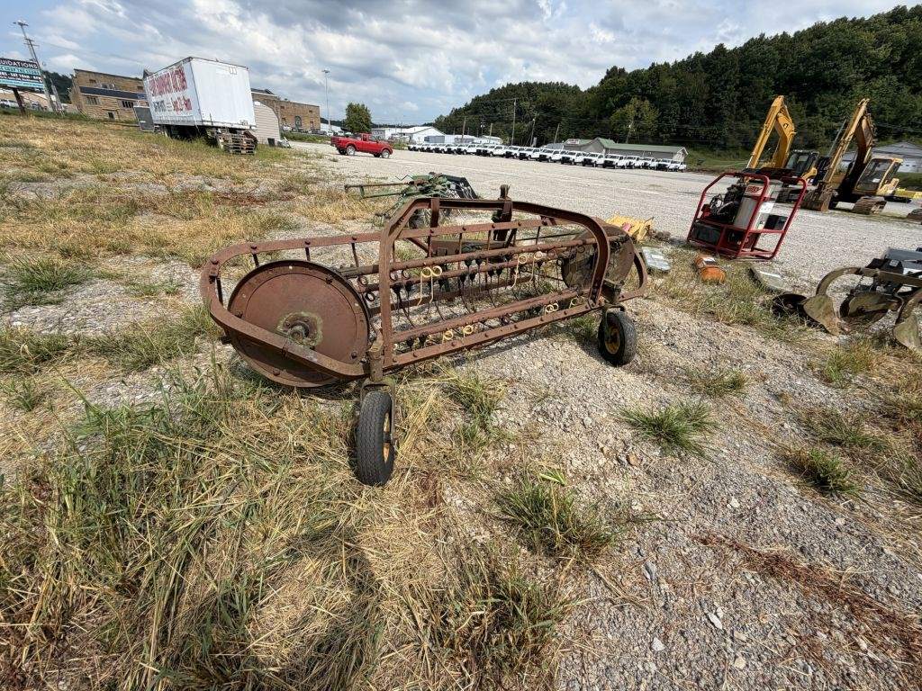 John Deere 350