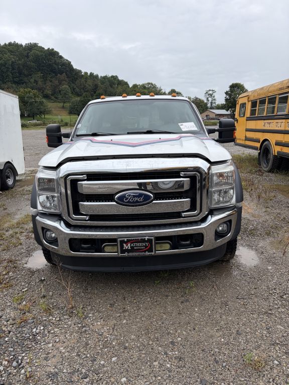 2011 Ford F550 SUPER DUTY