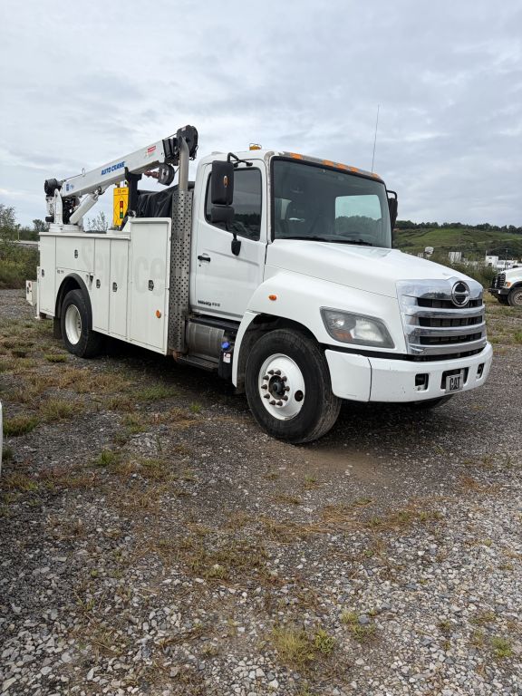 2016 Hino 338