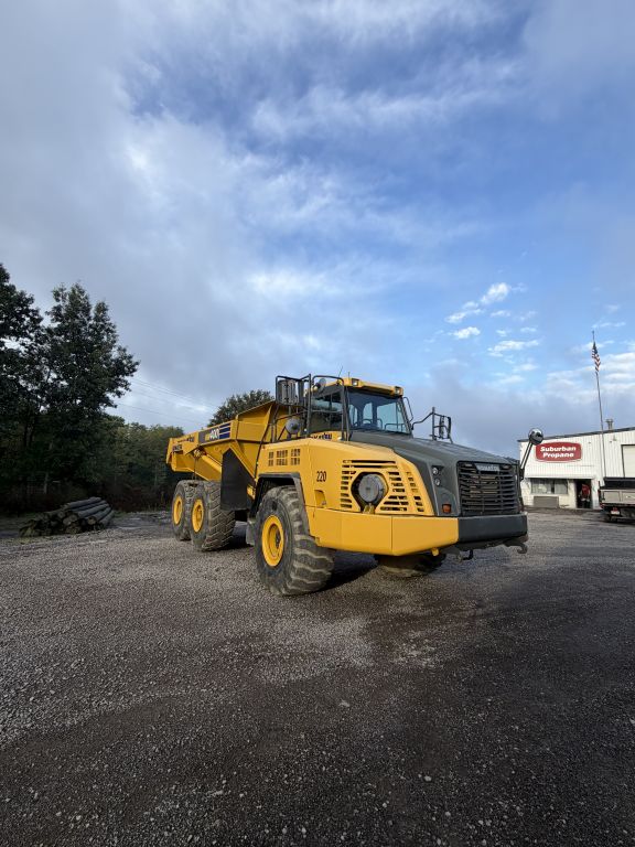 Komatsu HM400-3