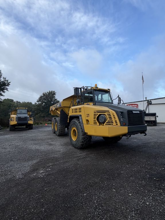 Komatsu HM400-3