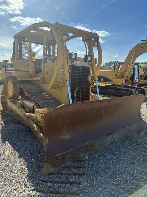 Caterpillar D6R XL