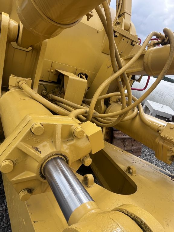 Caterpillar D9H