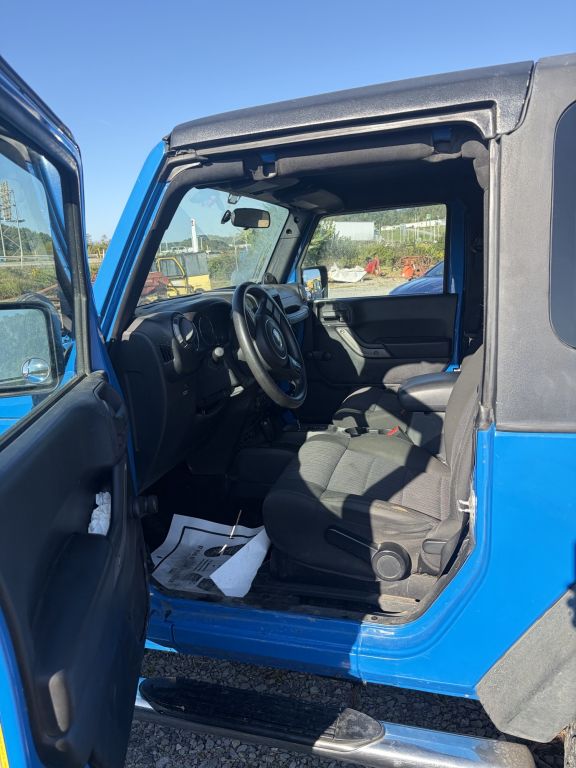 2011 Jeep WRANGLER