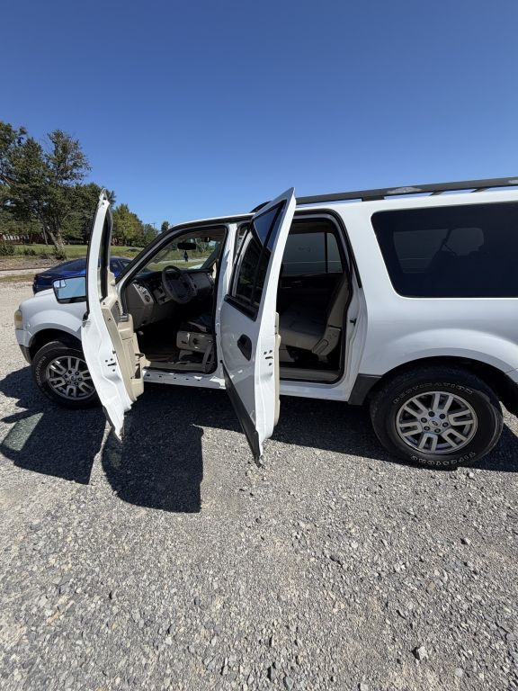 2012 Ford EXPEDITION