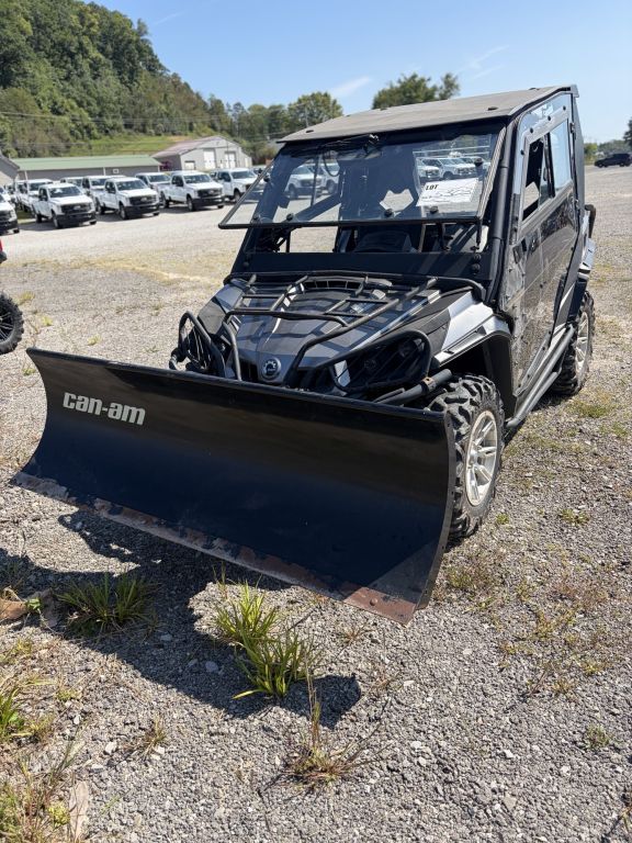 2013 Can Am COMMANDER