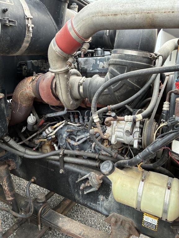 1994 Mack CH613