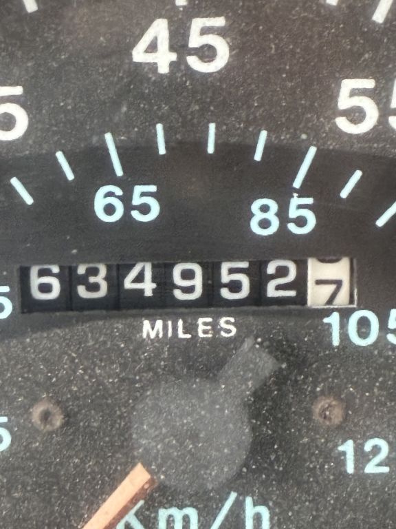 1994 Mack CH613