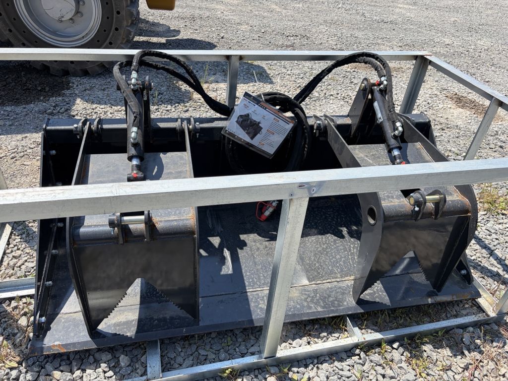 Land Honor Grapple Bucket, Model SGB-11-72W