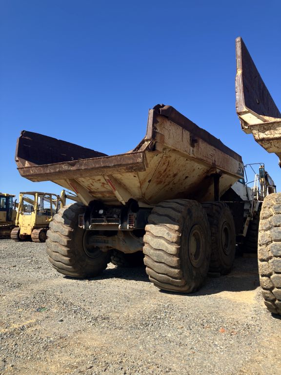 2011 Terex TA400