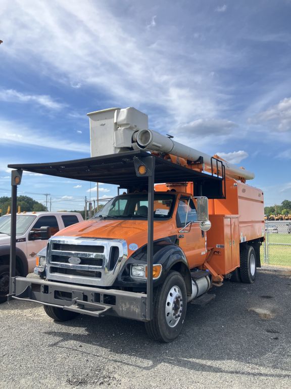 2013 Ford F750