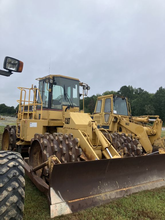 2004 Caterpillar 815F