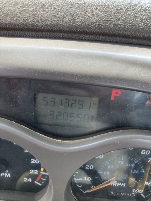 2002 Mack CH613