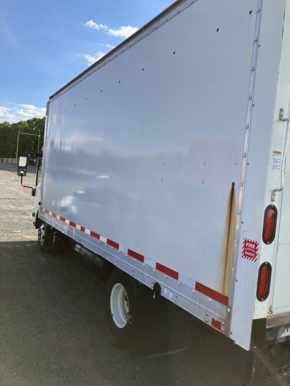 2014 Isuzu NPR