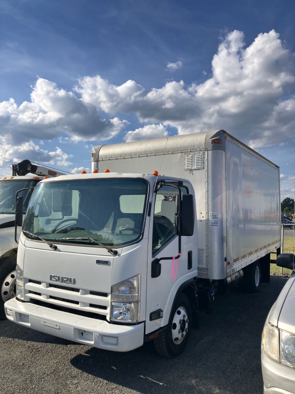 Photo of 2014 Isuzu NPR