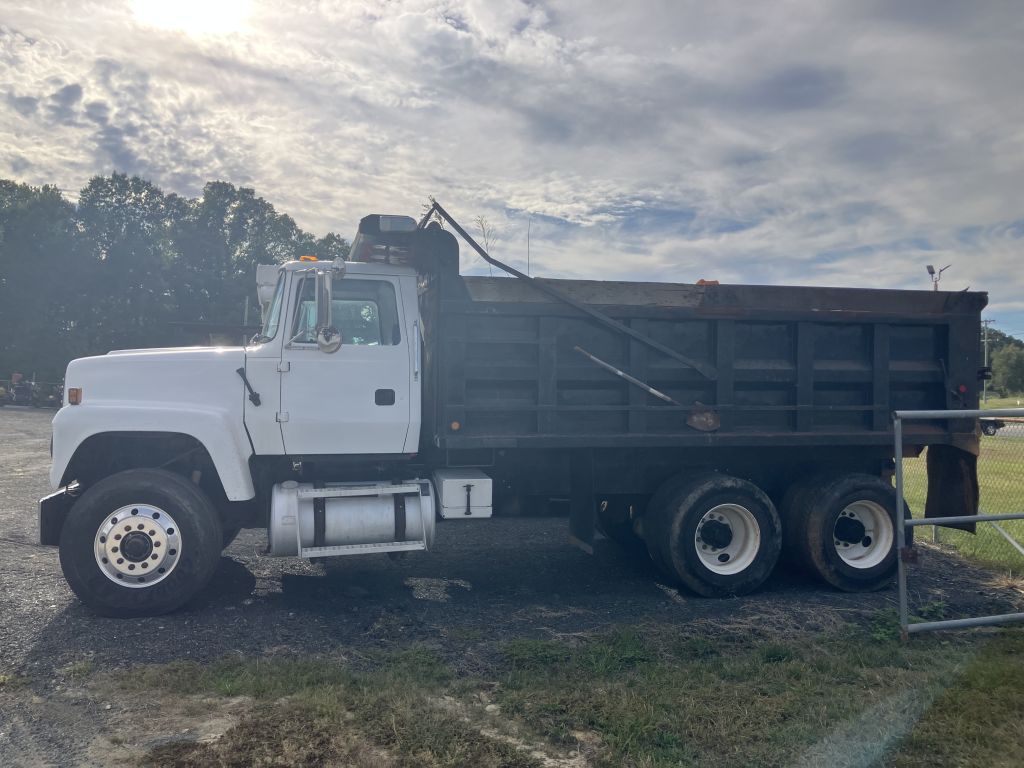 1973 Ford L9000