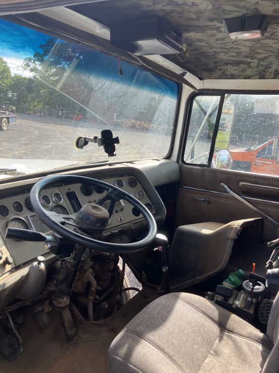 1973 Ford L9000