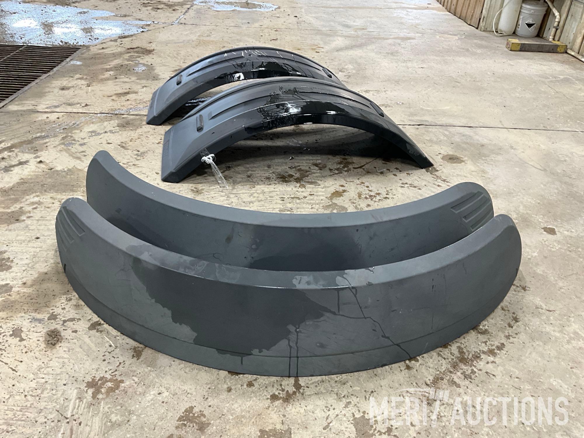 Fendt FT900 Tractor Wide Fender Kit