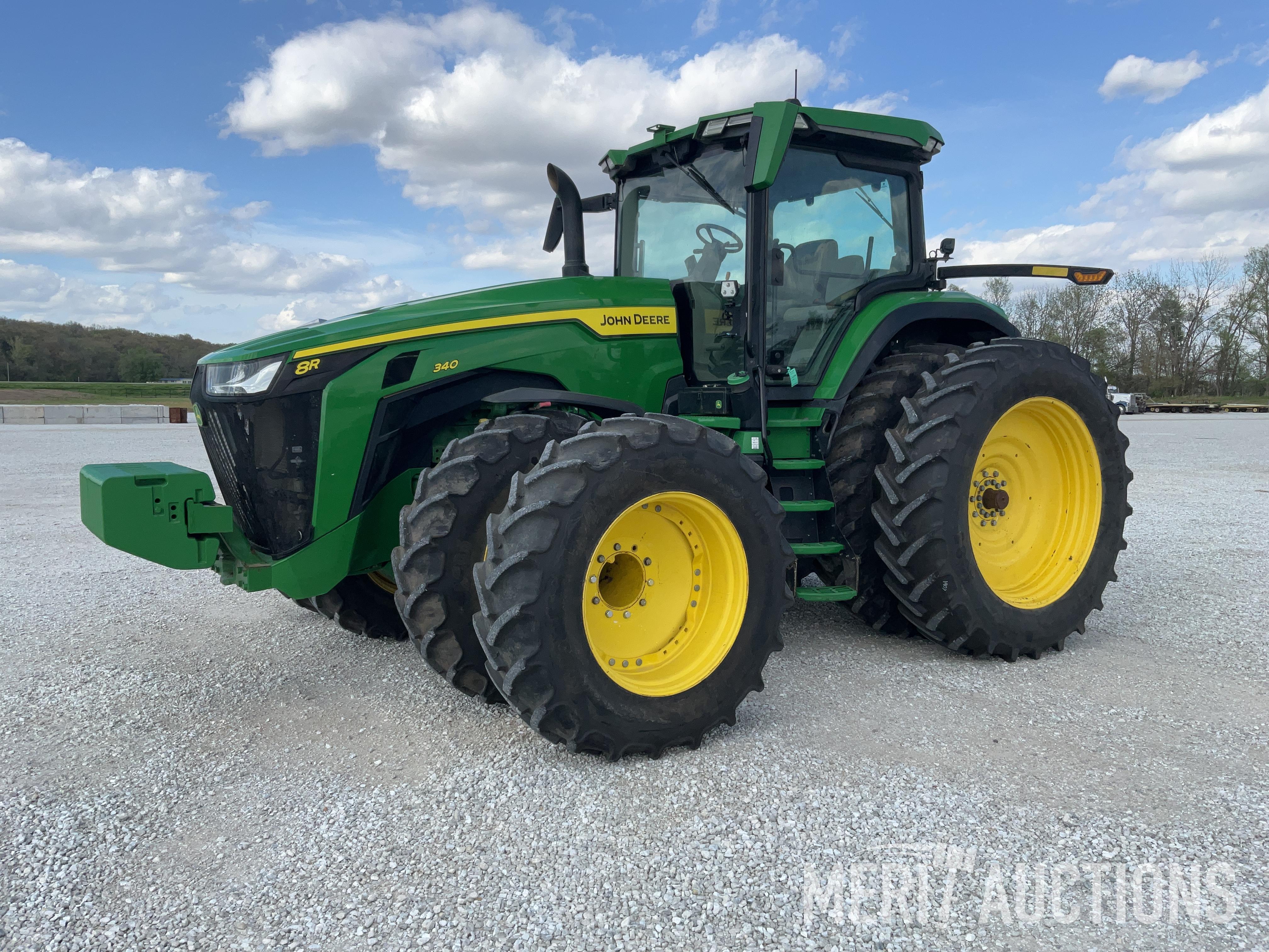 2023 John Deere 8R 340 Tractor