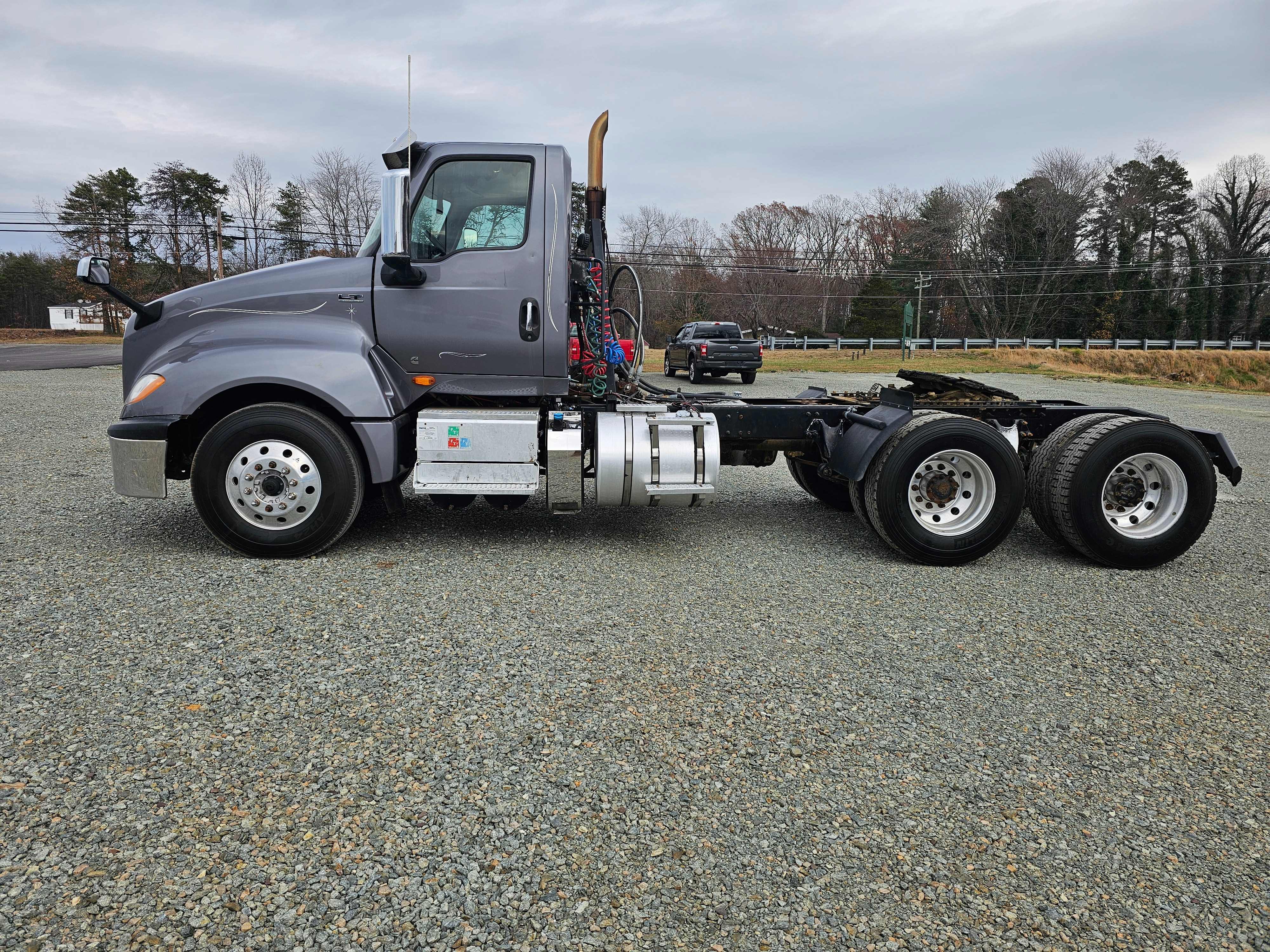 Photo of a 2019 Kenworth W900