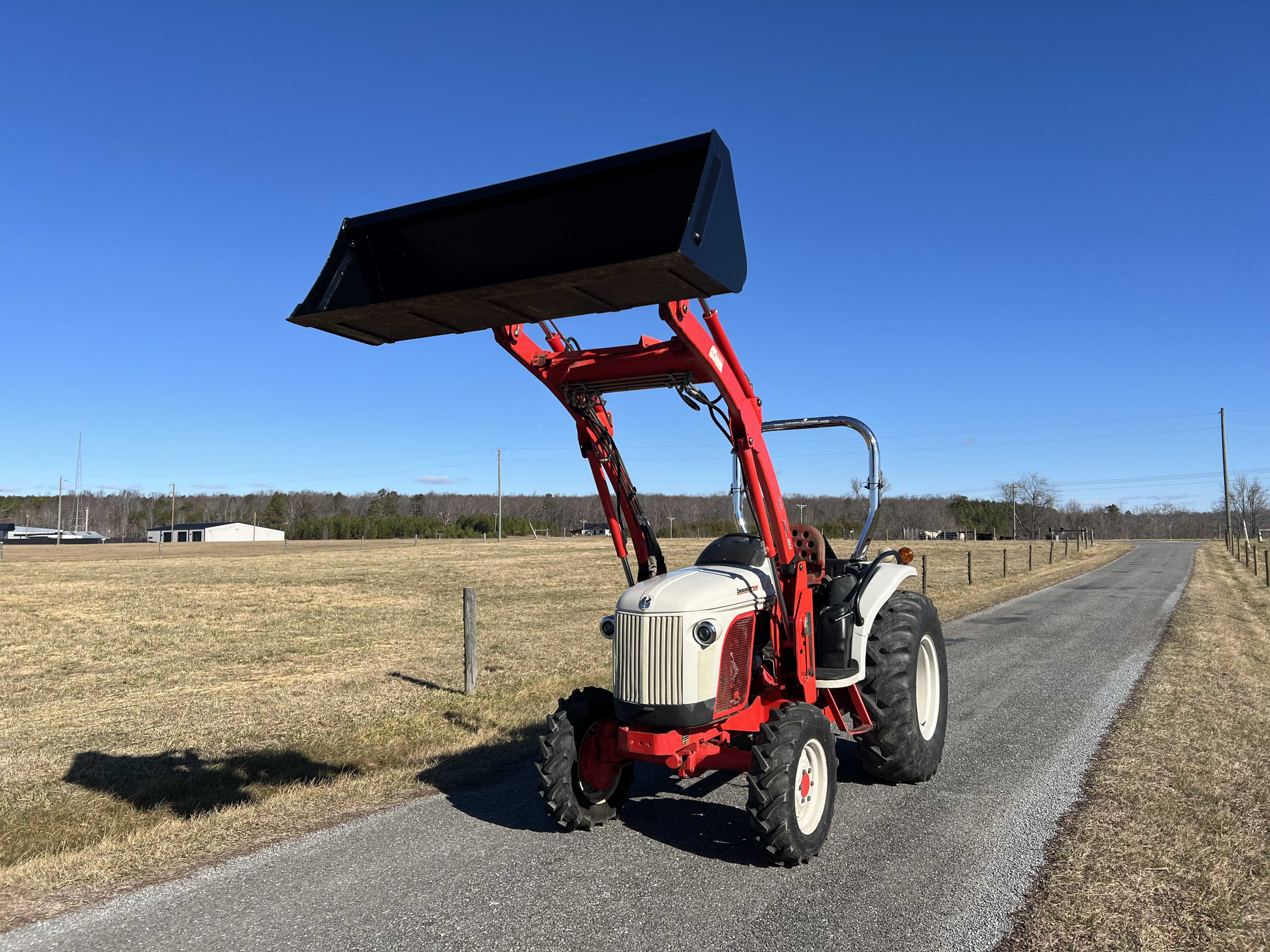 2010 New Holland BOOMER 8N
