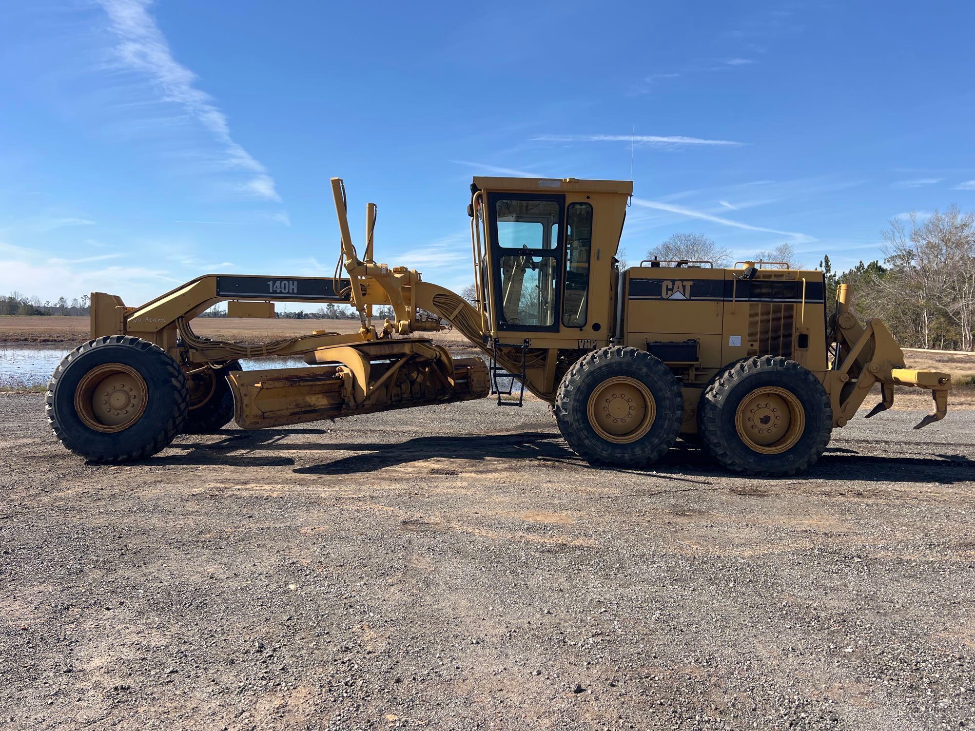 2001 CATERPILLAR 140H VHP MOTORGRADER