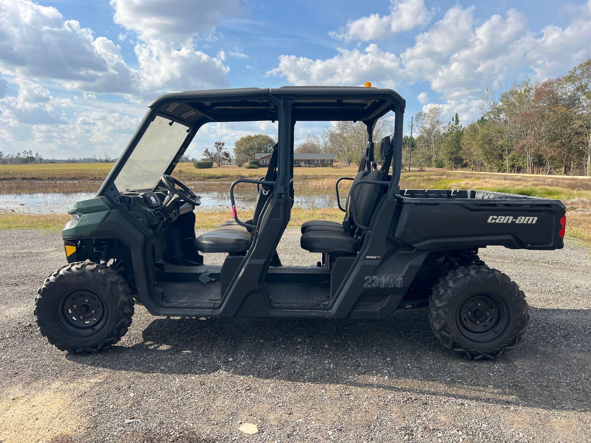 2023 CAN-AM HD7 RTV