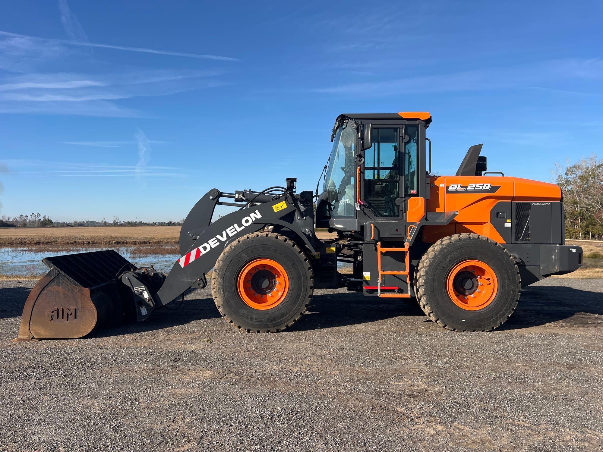 2024 DEVELON DL250-7 WHEEL LOADER