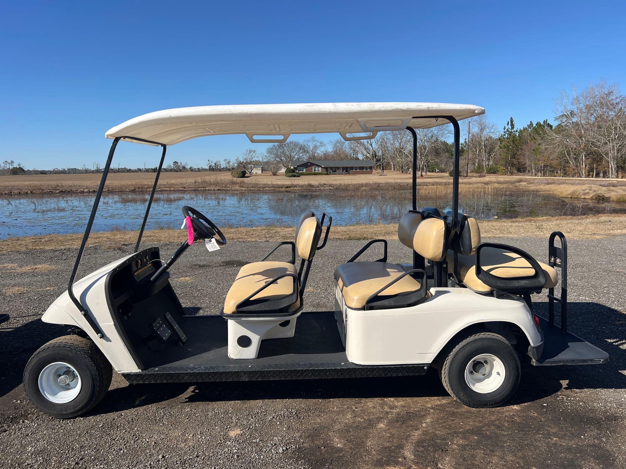 EZ-GO GAS GOLF CART