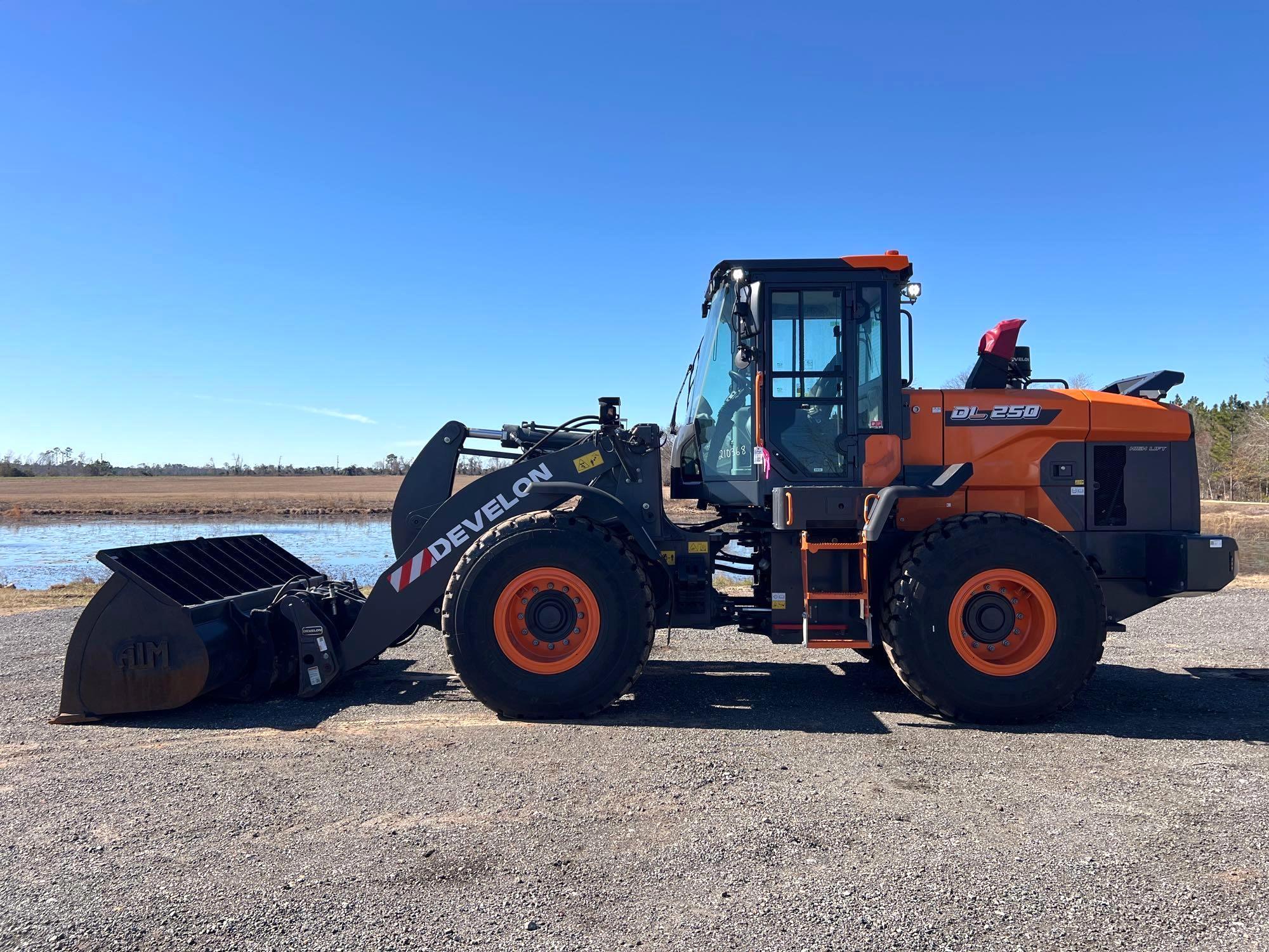 2024 DEVELON DL250-7 WHEEL LOADER