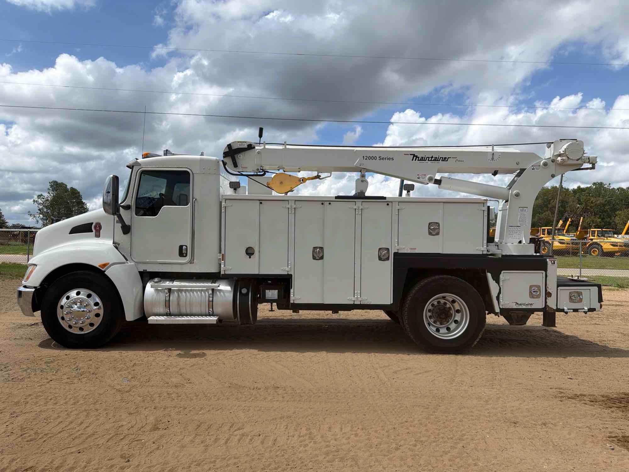 Kenworth T370