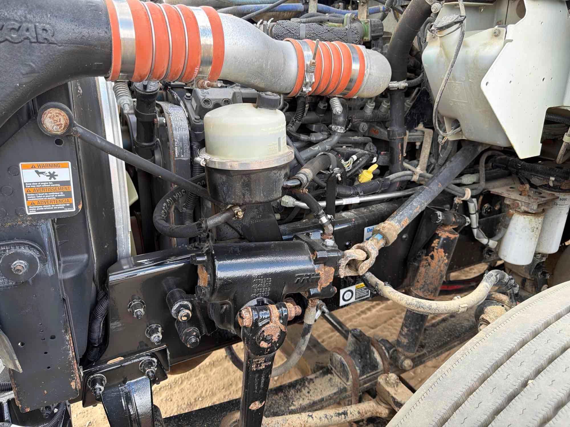 Kenworth T370
