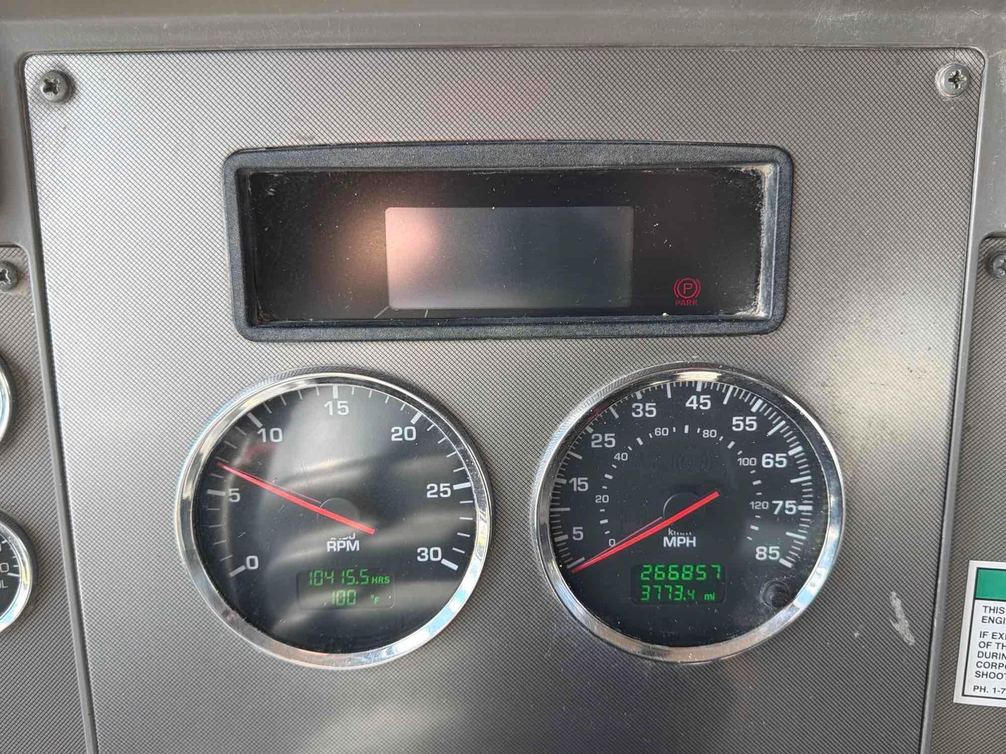 Kenworth T370