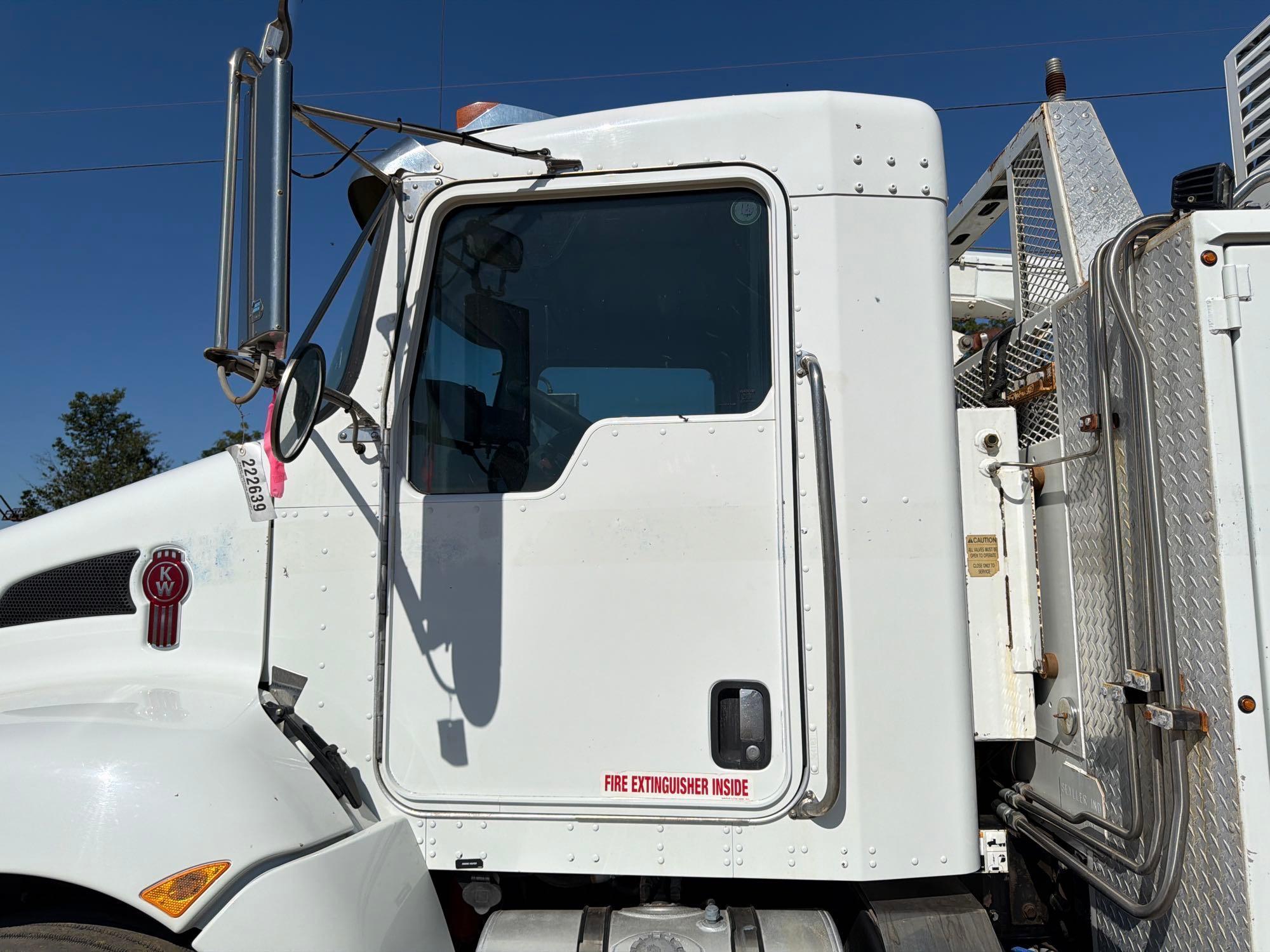 Kenworth T370