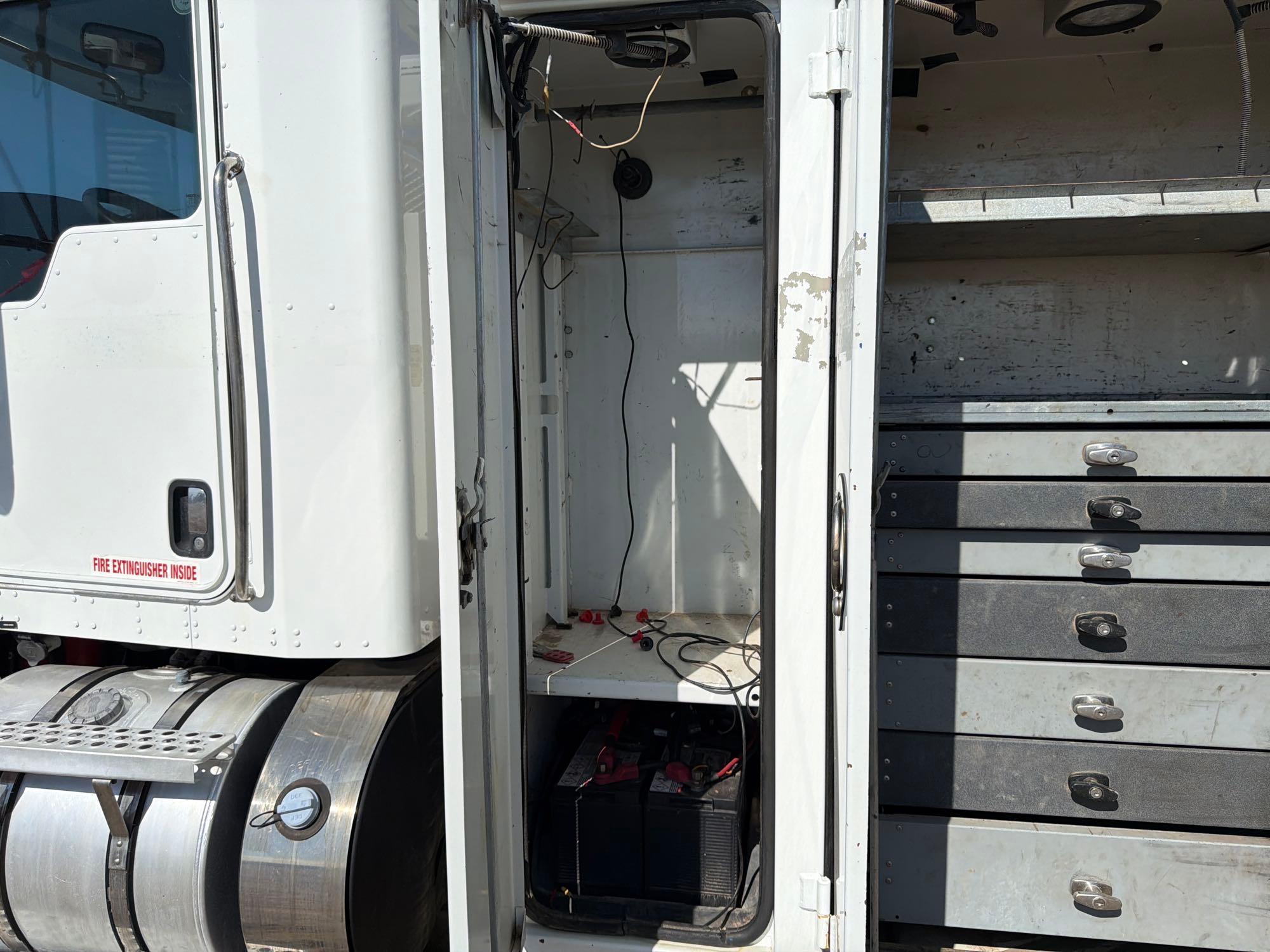 Kenworth T370