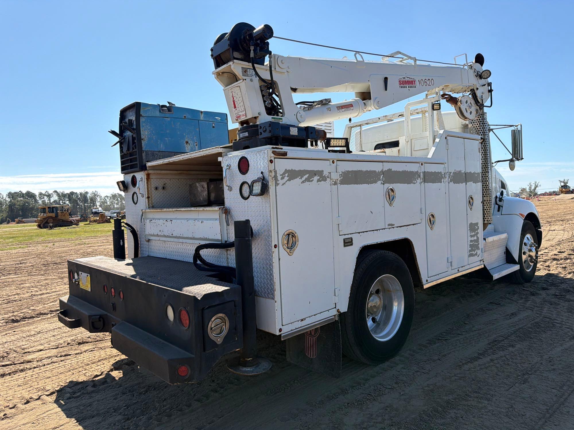 Kenworth T370
