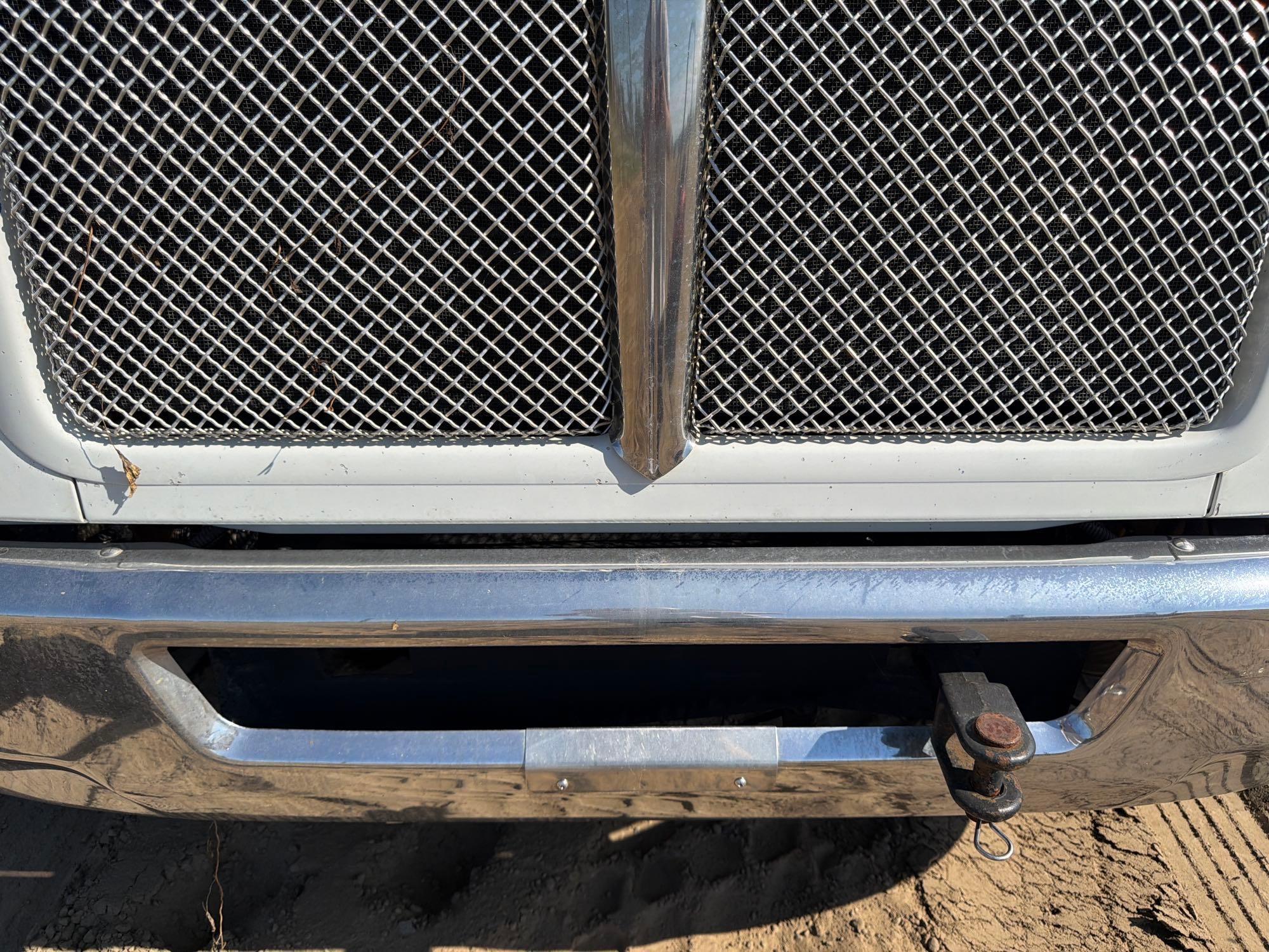 Kenworth T370